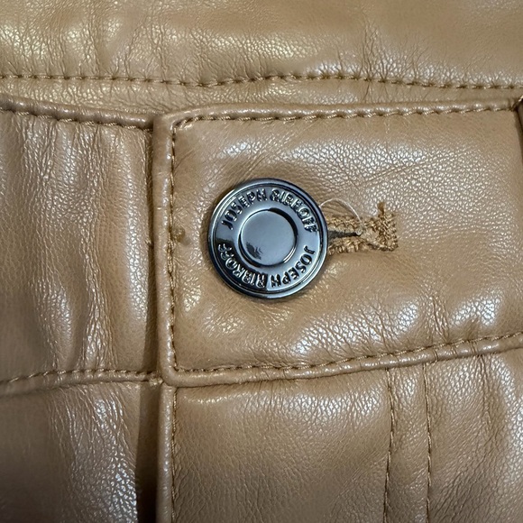 WOMEN'S JOSEPH RIBKOFF | FAUX LEATHER SLIMMING PANTS - Picture 9 of 9